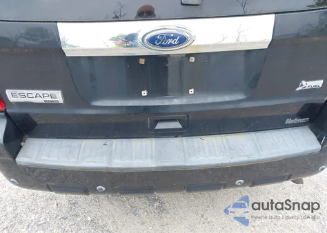 2010 Ford Escape Limited z USA, uszkodzony, nr VIN 1FMCU9EGXAKA03369